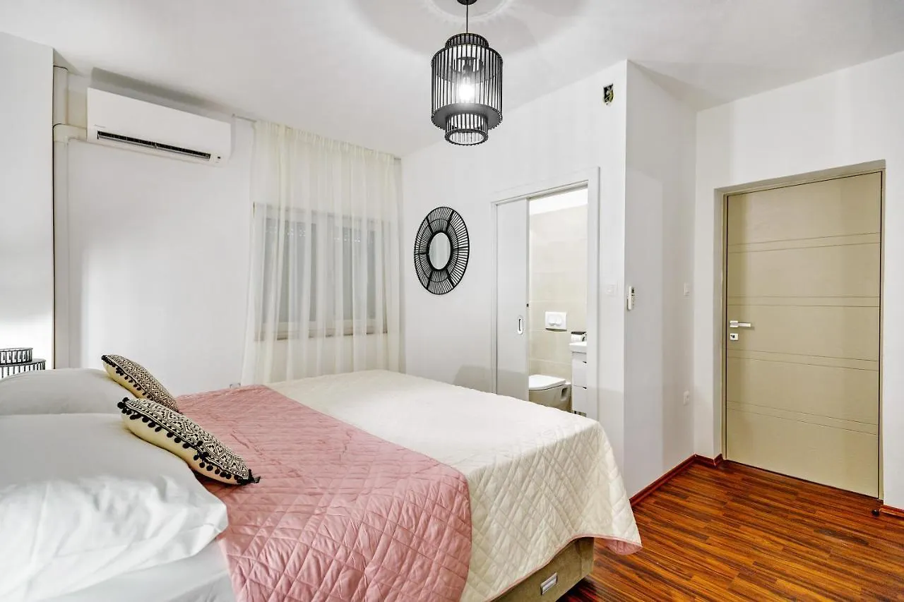 Villa Pacis Benkovac Croatia