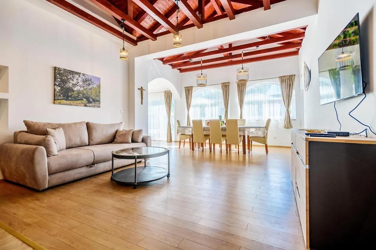 Villa Pacis Benkovac Croatia